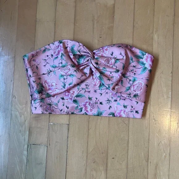 AMUR Christa Top - Picture 5 of 7